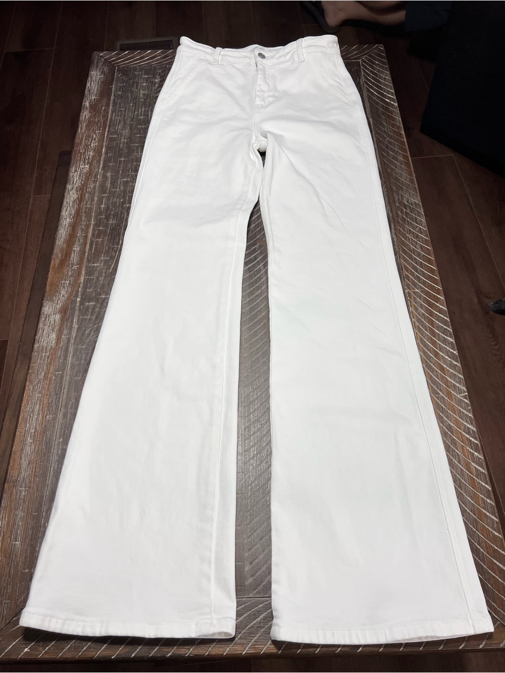 KanCan Celia Ultra High Rise Wide Flare White Denim Jeans Size 7